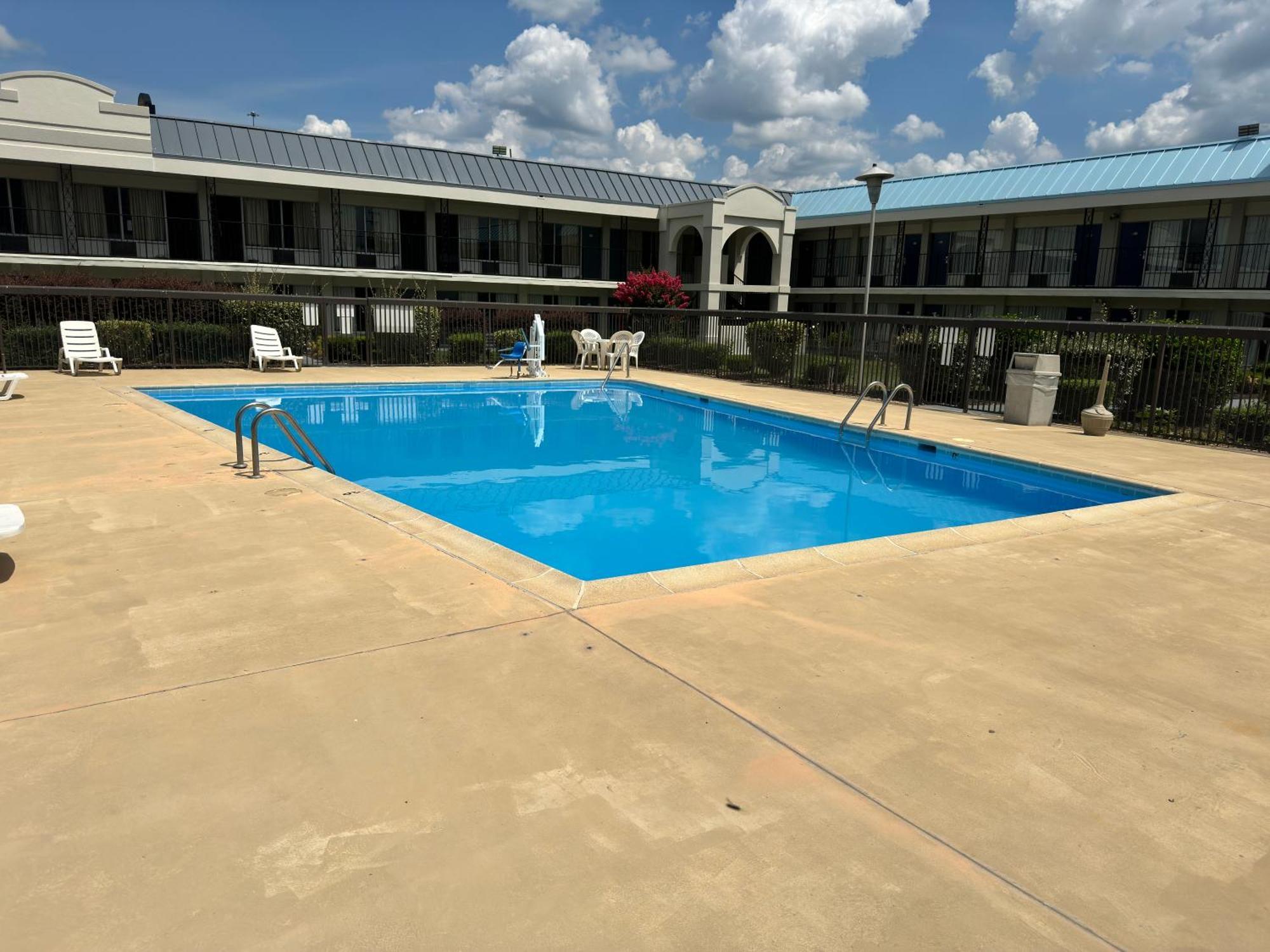Days Inn By Wyndham Emporia Exterior foto